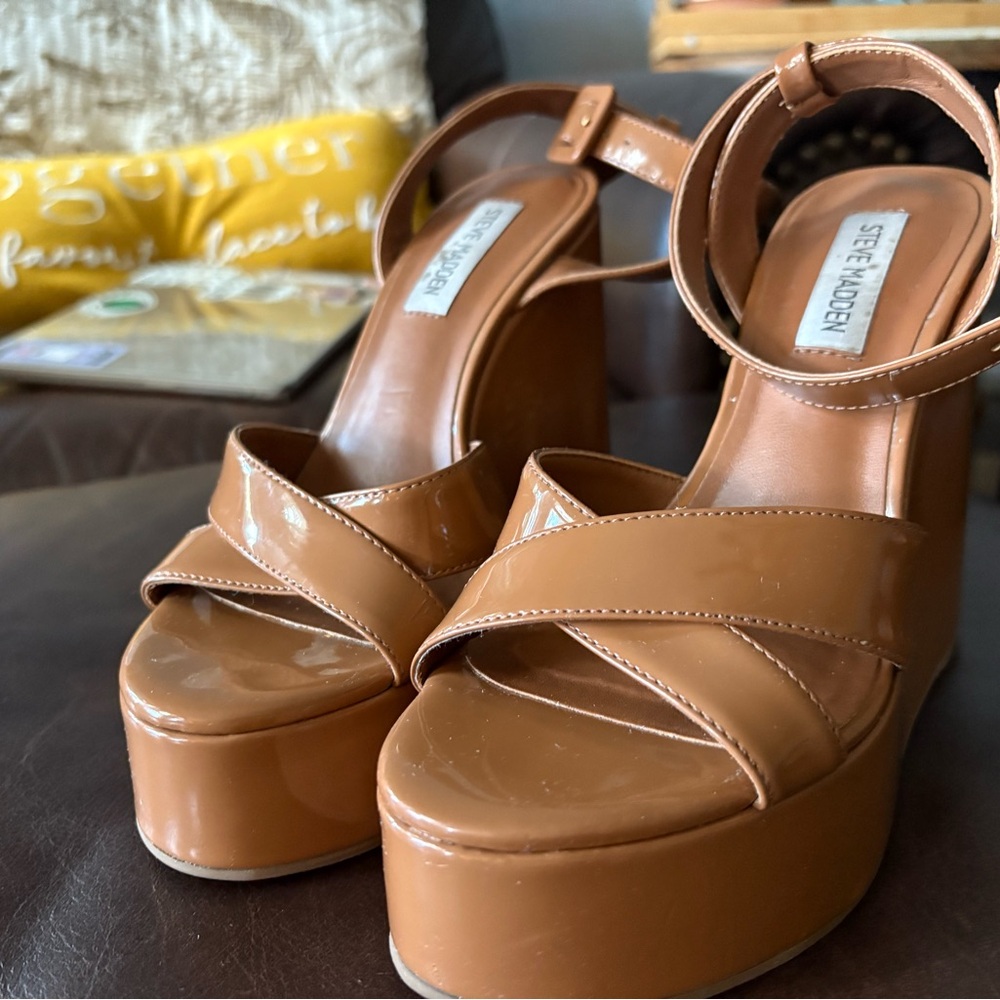 Steve Madden Brown Platform Heels